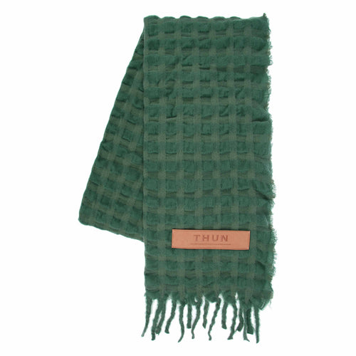 Sciarpa di lana con frange verde