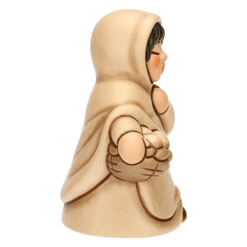 Donna con cesto di uova in ceramica Presepe Classico