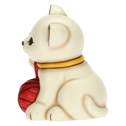 Gatto con gomitolo medio