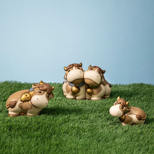 Mucca Gigliola in ceramica, piccola